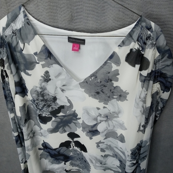 Vince Camuto women's sz small. Fully lined. long s - Picture 2 of 7